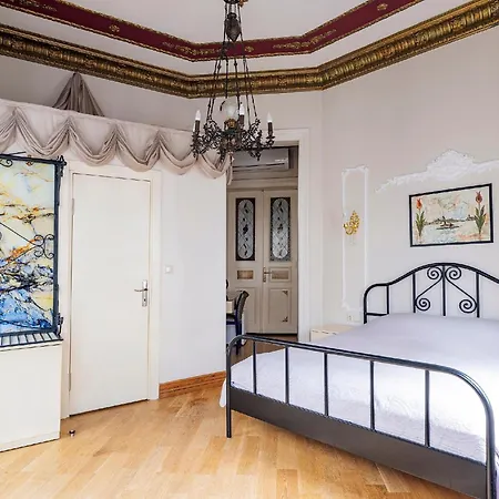 Ragip Pasha Aparthotel