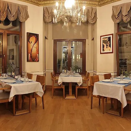 Lägenhetshotell Ragip Pasha 4*
