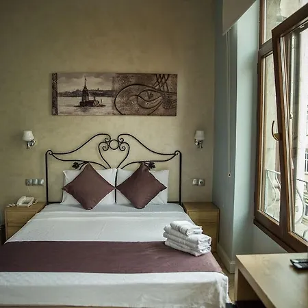 Ragip Pasha Lägenhetshotell 4*